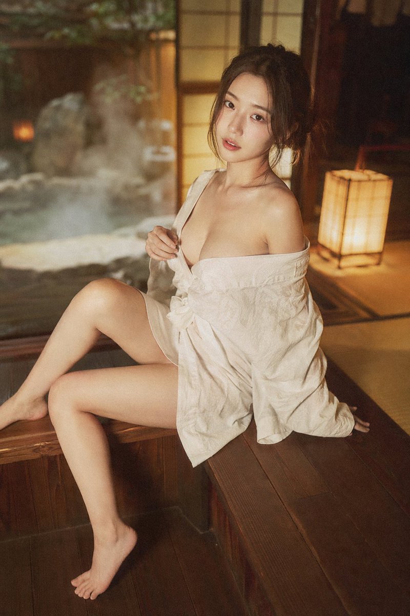 35mm film photography, warm vintage Japanese onsen ryokan aesthetic, soft… — AI-generated image by @BubbleBrain using GPT Image 2