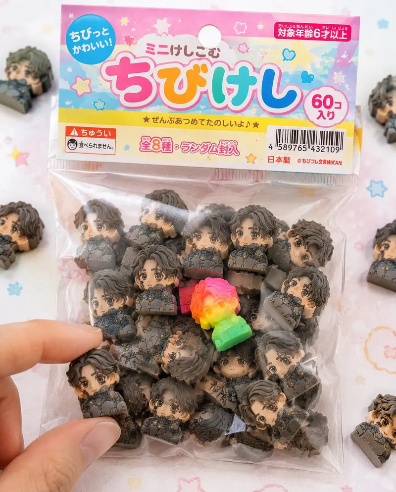 添付されたキャラクターシートをSTRICTなデザインリファレンスとして使用すること。 キャラクターの顔、髪型、目の形、プロポーションは絶対に変更しない。… — GPT Image 2 prompt by @ZetoGroovin
