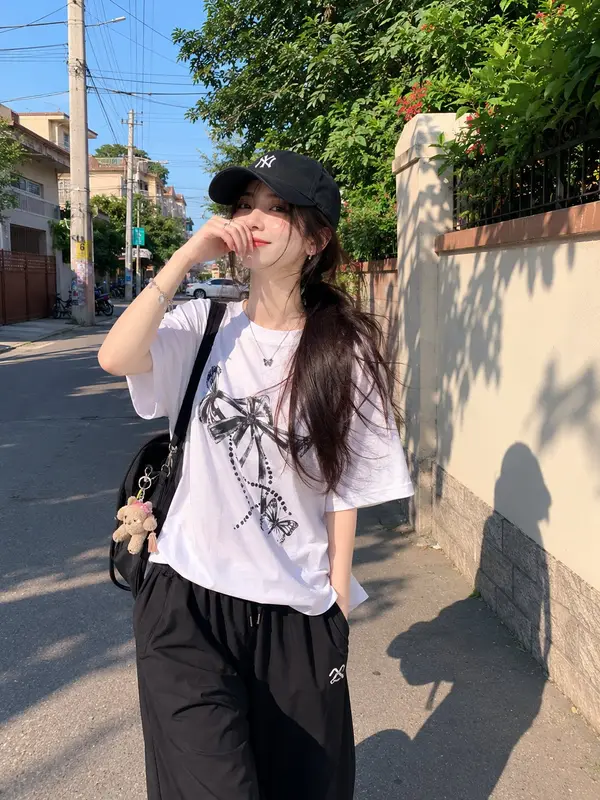 Beautiful young Japanese girl with fair skin, soft natural makeup, and long… — GPT Image 2 prompt by @saniaspeaks_