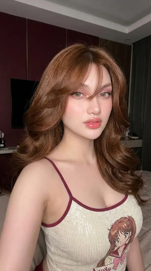 Ultra-realistic portrait of a stunning woman with a delicate soft oval face and… — Nano Banana 2 prompt by @kingofdairyque