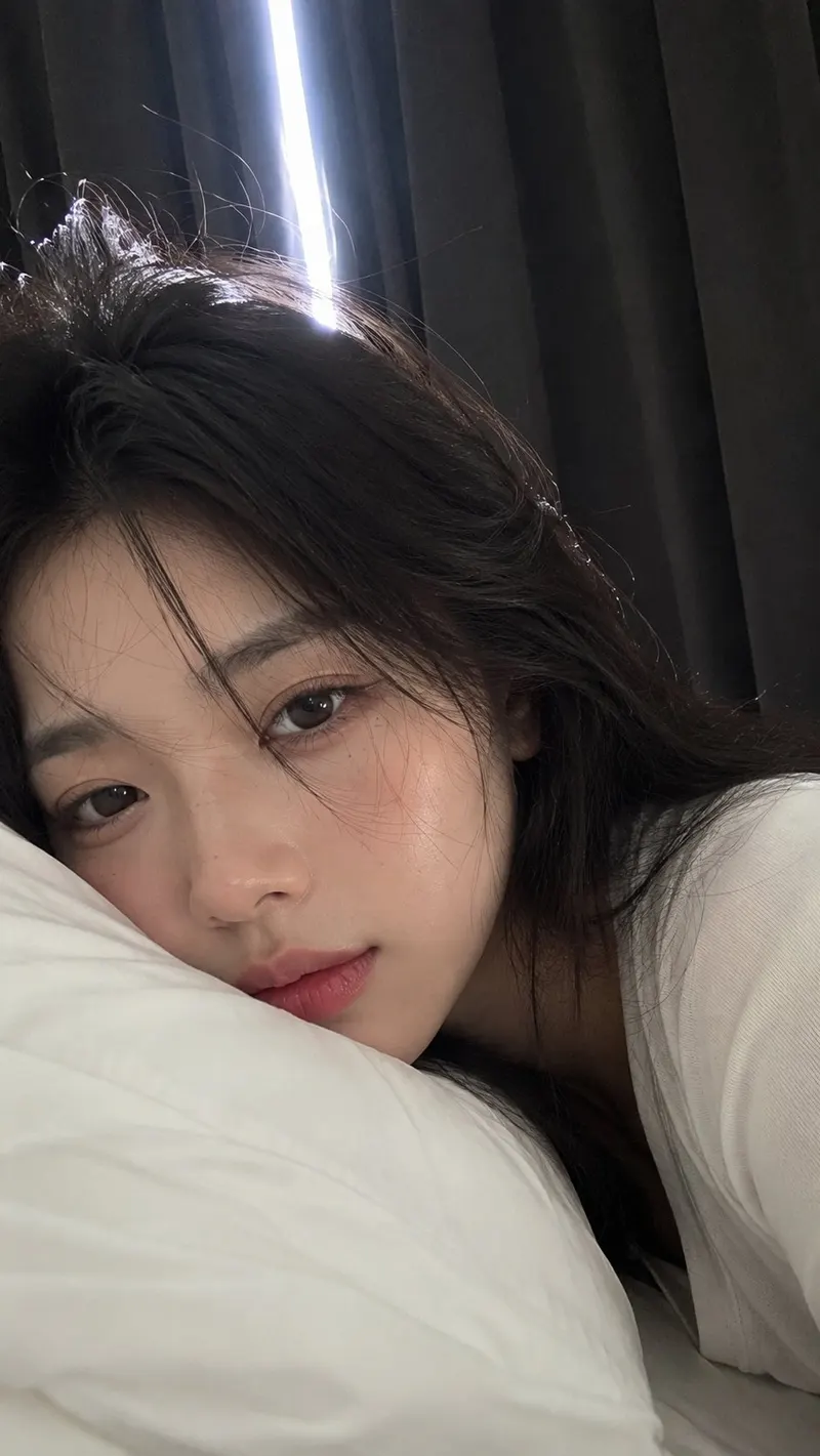 Create a high-quality ultra-realistic intimate morning selfie of the same adult… — GPT Image 2 prompt by @saniaspeaks_